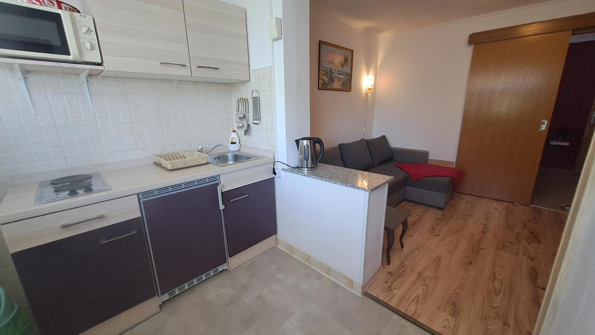 Studio Apartments Maslinik Krk Town Luaran gambar